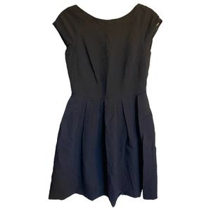 French Connection Black Round Neck Short Capped Sleeve Knee Length Dress